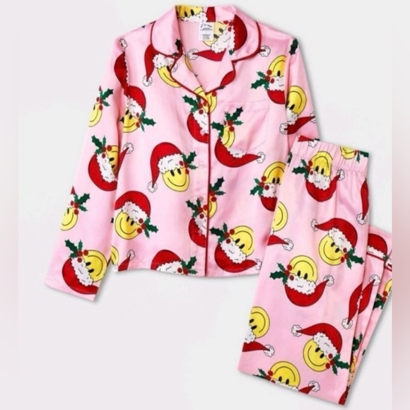 NEW ART CLASS Smiley Faces With Santa Hat Girls Button Down Christmas Pajamas - Picture 4 of 10